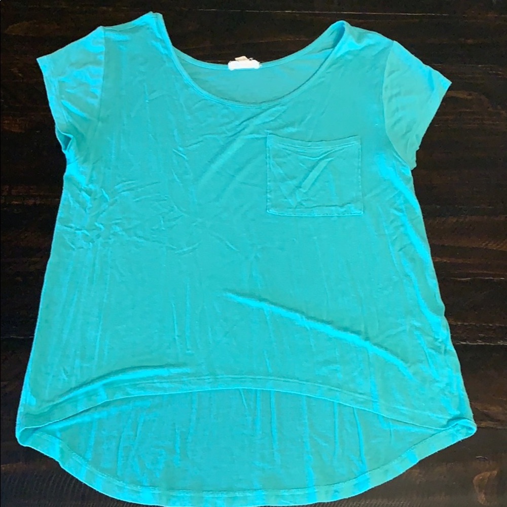 Blue/green shirt